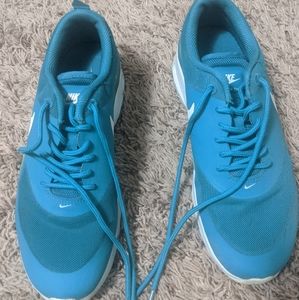 Woman's sneakers (there more like aqua green)